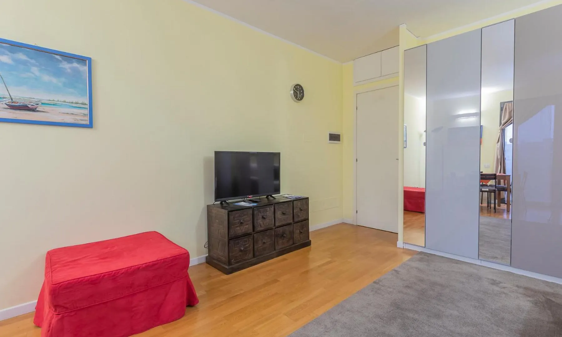 Xenia Apartments - Elegant Studio 10 Min From Linate Milan