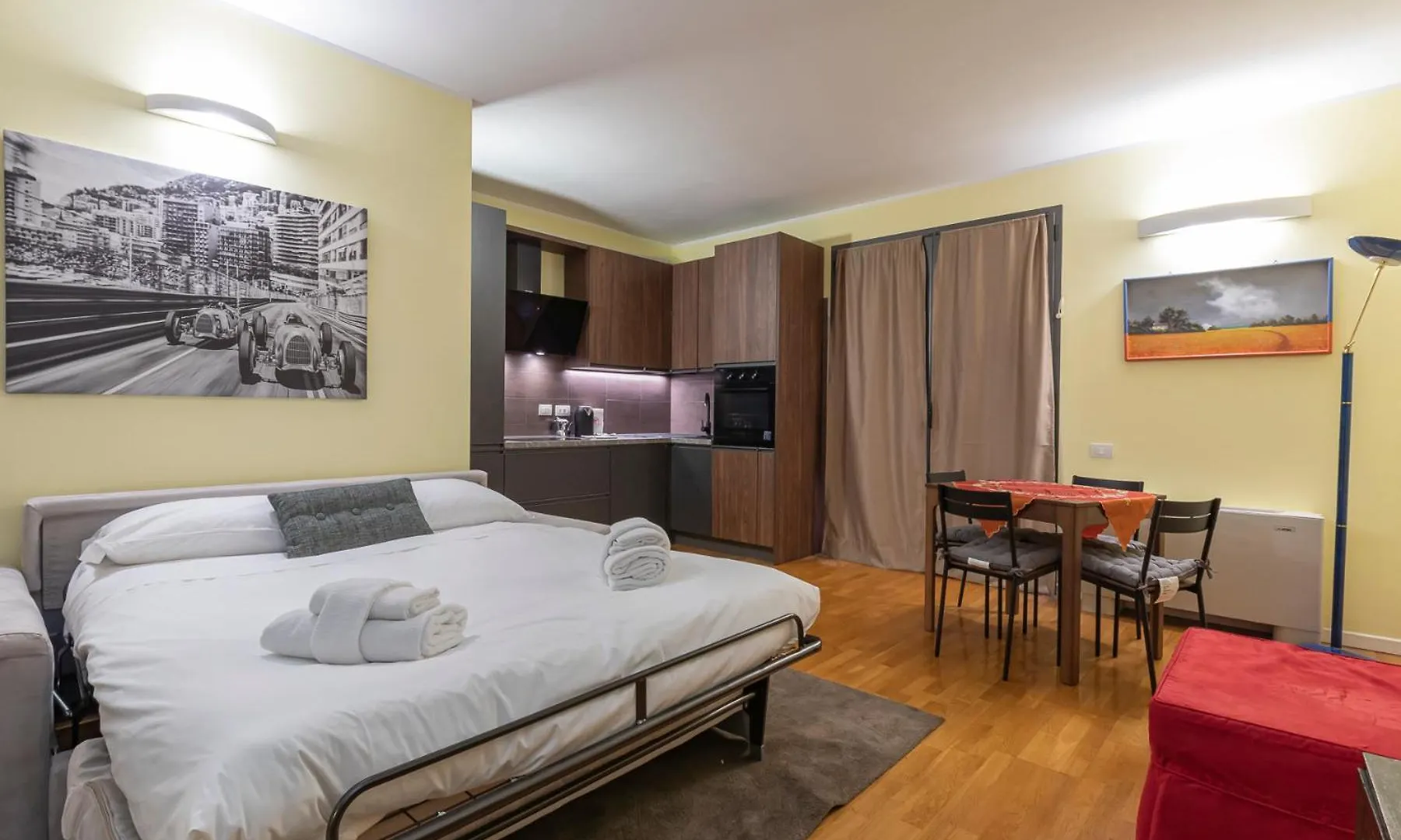 Xenia Apartments - Elegant Studio 10 Min From Linate Milan 0*,  Italy